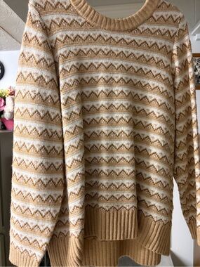 croft & barrow Cream and Tan Patterned Women's Crewneck Sweater